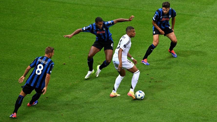 九游体育-游泳夜战：海滨飞鹰队逆转瓯越犀牛队，主帅临场妙招边路成突破口(17本天鹰火炮哪去了)