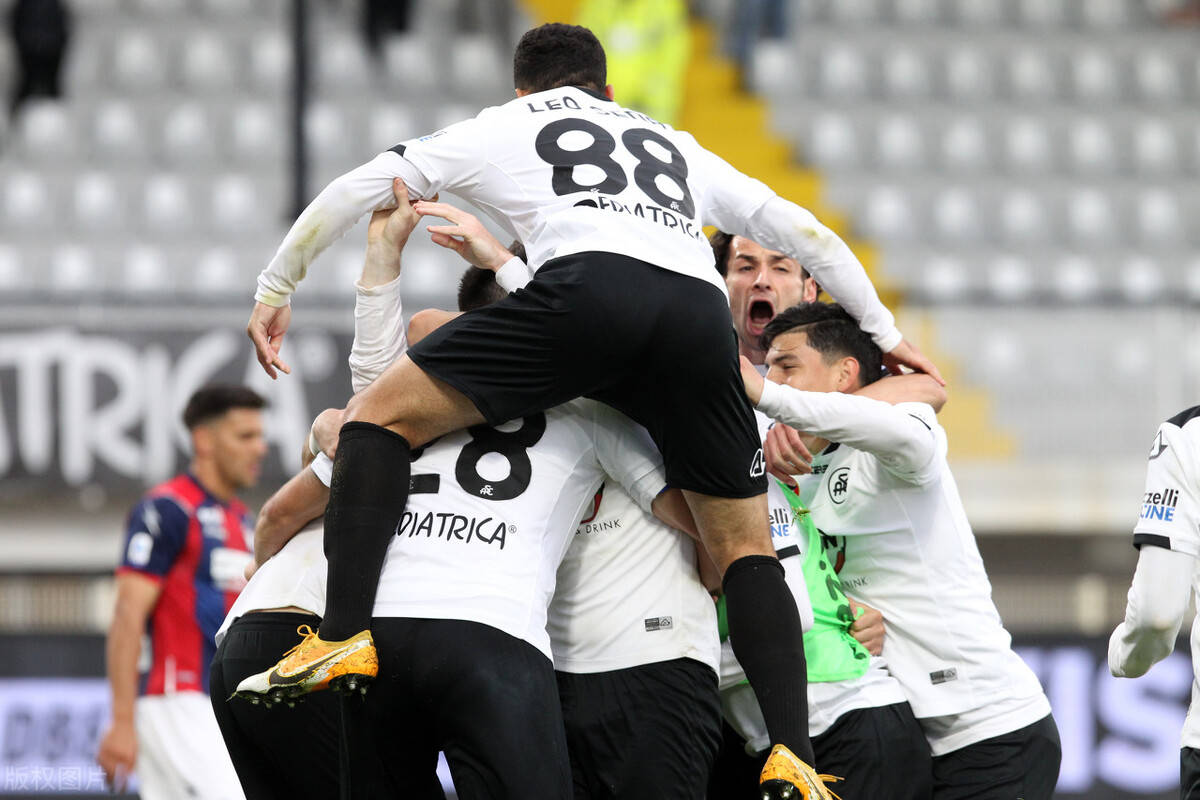 九游体育- 德罗巴在德国队比赛中绝杀,逆转引发热议的球员 