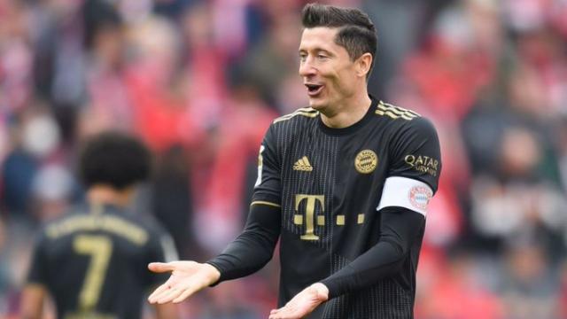 九游娱乐-莱万多夫斯基连续十场比赛得分超过精彩发挥，阿森纳挑战极限！的简单介绍