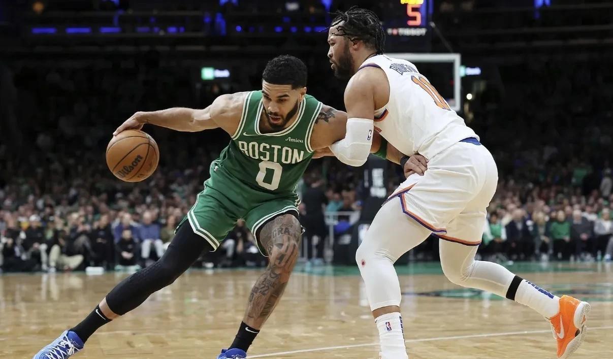 九游娱乐-塔图姆关键节点绝杀，加拿大队带队取胜！的简单介绍