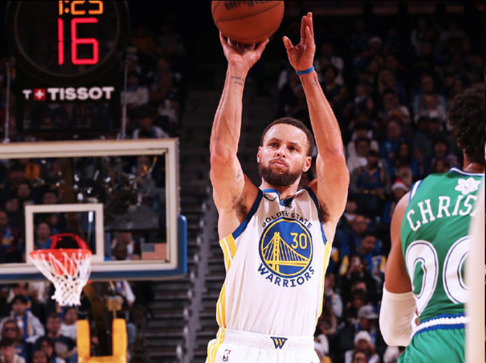 九游体育-库里迎来五赛季高光表现，美国队球迷沸腾！的简单介绍