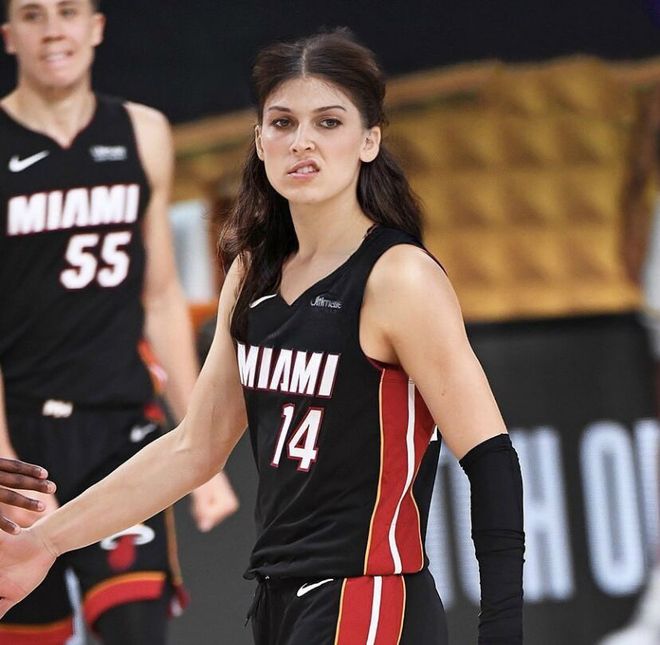 九游-凯恩新星战术调整表现惊艳，澳大利亚队未来可期！的简单介绍